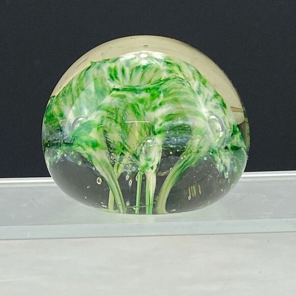 Vintage Art Glass Green Floral Bouquet Paperweight - Picture 3 of 9